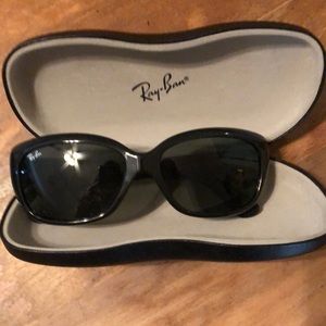 RayBan Jackie Ohh sunglasses black